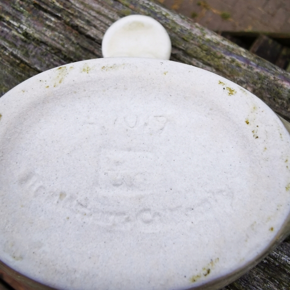 Vintage Pottery Double Spout Gravy Boat - Picture 12 of 16